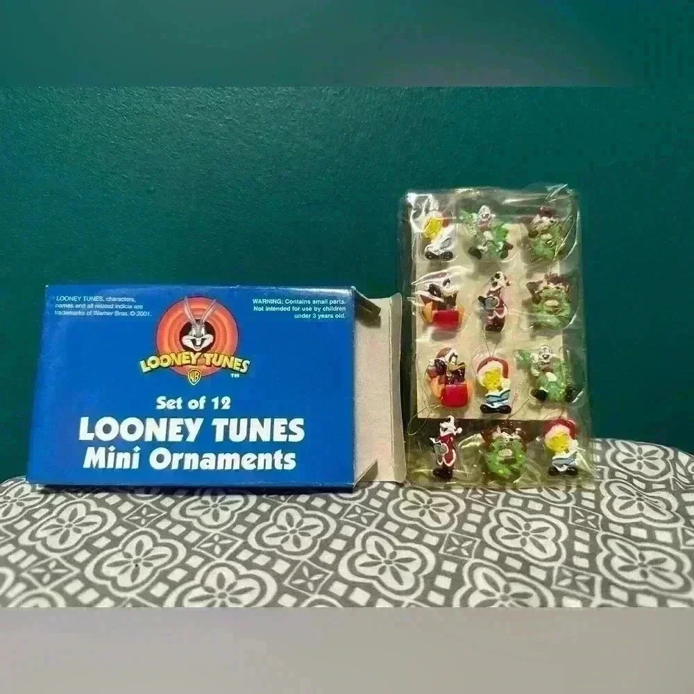 Vintage New Never Opened Looney Tunes Mini Ornaments Christmas